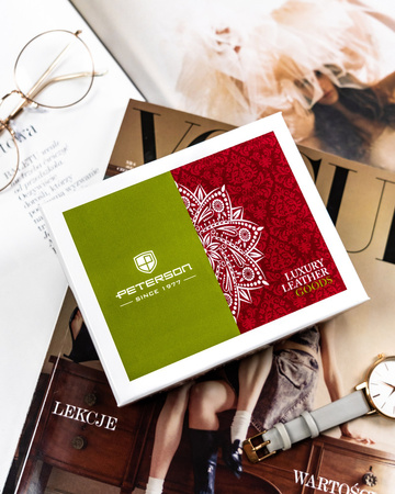 Kompakte Damen Geldbörse mit exotischem Muster – Peterson