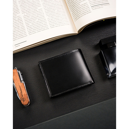Kartenetui klein querformat schwarz aus Leder – 4U Cavaldi