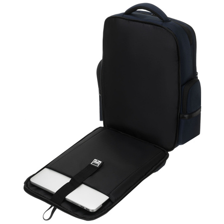 Granatblauer Reiserucksack mit Laptopfach bis zu 14 Zoll – Peterson