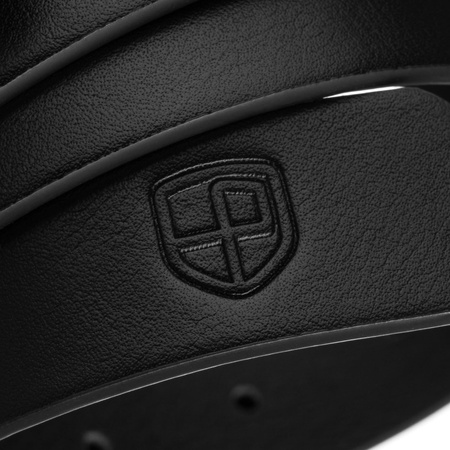 Schwarzer, schmaler Damen-Gürtel aus Öko-Leder mit goldener Schnalle - Peterson