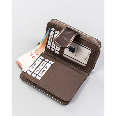 Kleine, vertikale Damen Geldbörse aus lackiertem Leder mit Blättermotiv – Pierre Cardin