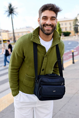 Geräumige Herren Tasche aus strapazierfähigem Polyester – Peterson