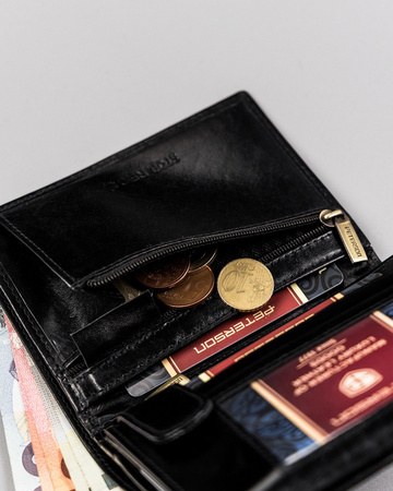 Herren-Geldbörse aus Leder für Karten – Peterson