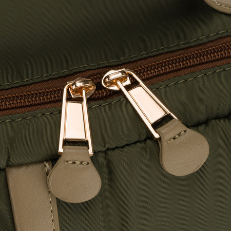 Grüner Damen-Rucksack mit verstellbaren Trägern und Reißverschluss – Peterson