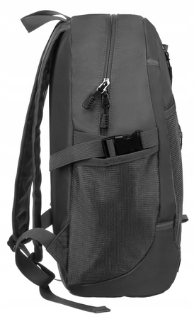 Leichter Herren Rucksack mit Laptopfach – Peterson