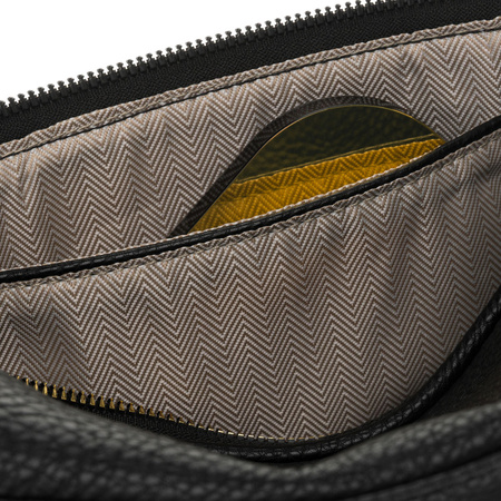 Schwarze Damen-Gürteltasche aus Öko-Leder mit verstellbarem Riemen – Peterson