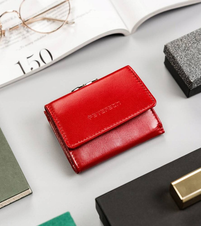 Kleine Damen Geldbörse aus Leder mit Druckknopf und Bügelverschluss – Peterson