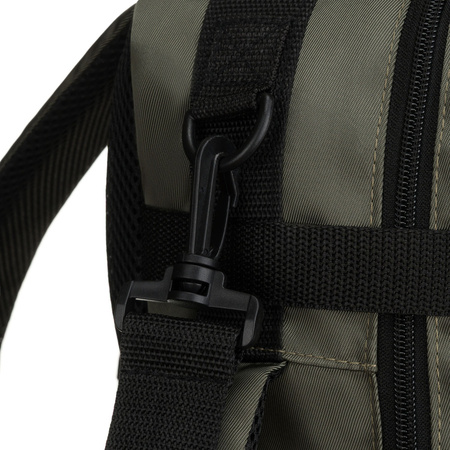 Grauer Reise-Rucksack mit atmungsaktiven Trägern, Reißverschluss – Peterson