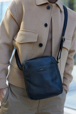 Elegante Herren Umhängetasche aus Leder – Peterson