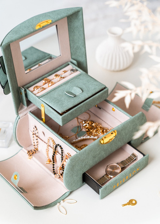 Elegante Schmuckschatulle – Peterson