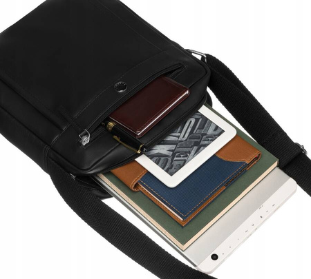 Kleine Damen Umhängetasche aus Echtleder – Peterson