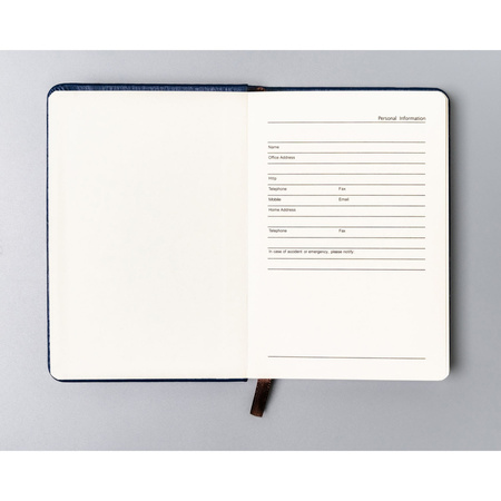 Granatfarbener Notizblock im A6-Format, liniert – Peterson