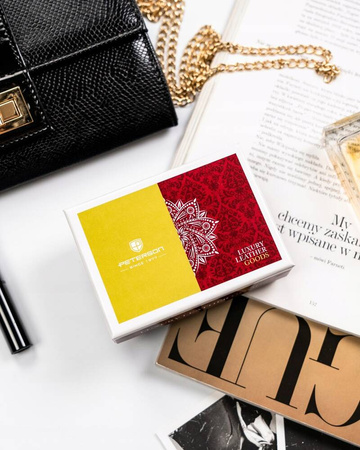 Kleine Damen-Geldbörse aus Lackleder – Peterson