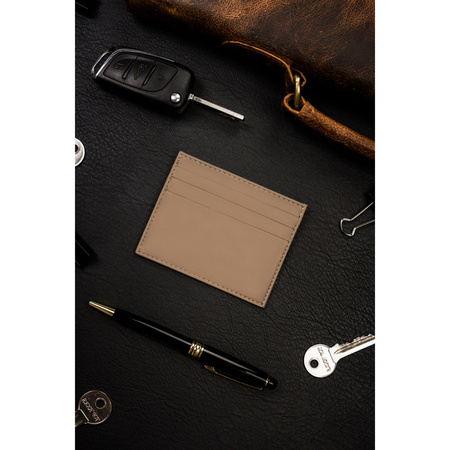 Kartenetui aus Echtleder in Dunkelbeige