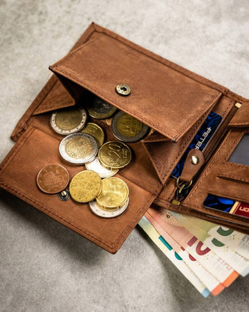 Geschenkset: Herren Geldbörse aus Leder und Schlüsselanhänger – Peterson