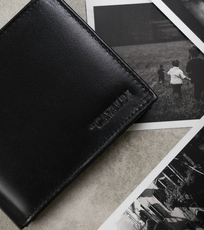 Herren Geldbörse aus Leder mit Fahrzeugscheinfach – Cavaldi