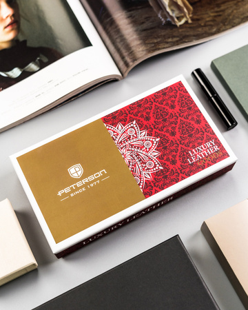 Große Damen Geldbörse aus Leder mit Reißverschluss und Druckknopf – Peterson