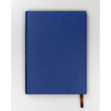 Geschenkset: Marineblauer Notizblock mit Linien, Magnetverschluss und eleganter schwarzer Kugelschreiber – Peterson