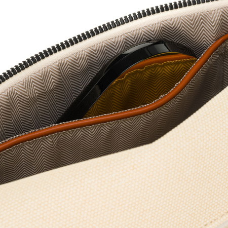 Damen-Gürteltasche in Ecru mit braunen Elementen, mit Reißverschluss verschließbar – Peterson