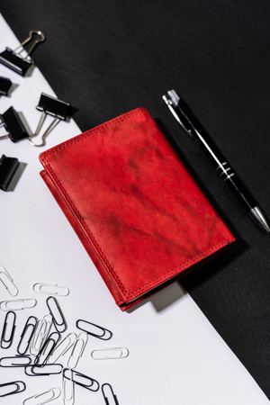 Große, vertikale Herren Geldbörse aus echtem Leder – Always Wild