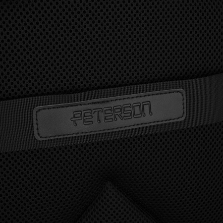 Reise-Rucksack aus Polyester in Schwarz mit Laptopfach - Peterson