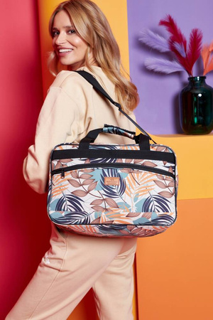 Leichte Reisetasche aus strapazierfähigem Polyester – Rovicky