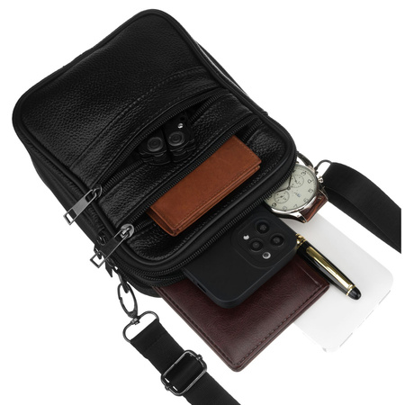 Herren-Umhängetasche aus Leder in Schwarz – Rovicky