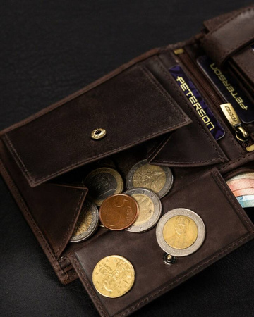 Große Herren Geldbörse aus Leder mit Zierprägung – Peterson