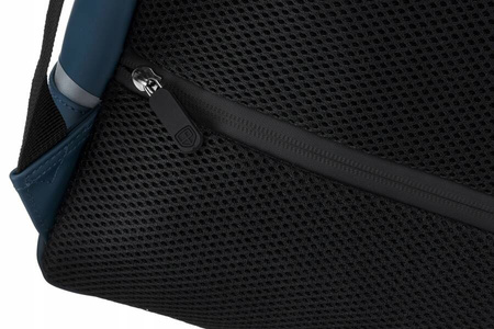 Robuster City Rucksack aus Synthetikmaterial mit Etui im Set – Peterson