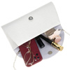 Silberne Damen-Clutch aus Öko-Leder mit Kette – Rovicky