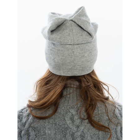 Warme Beanie Mütze mit glitzernden Kristallen – Peterson