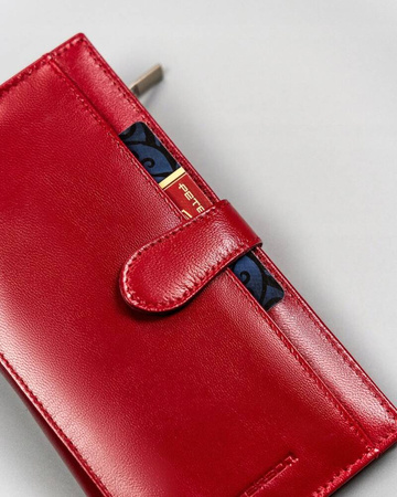 Großer, praktischer Damen Geldbörse mit Druckknopf aus Leder – Peterson