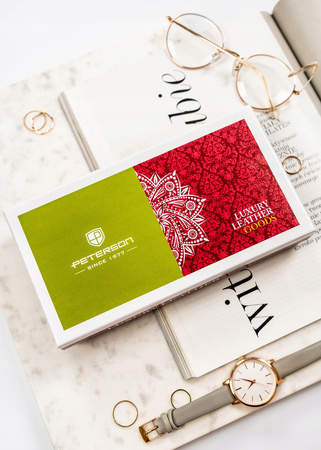 Große, horizontale Damen Geldbörse in Schwarz-Gold mit Druckknopfverschluss – Peterson