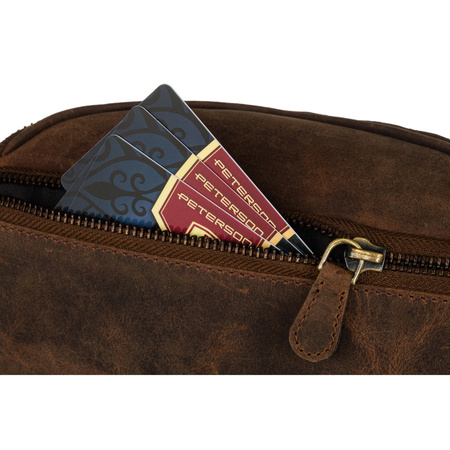 Geräumige braune Herren-Tasche aus Leder – Peterson