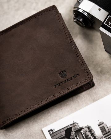 Geschenkset: Große Herren Geldbörse aus Leder und Schlüsselanhänger – Peterson