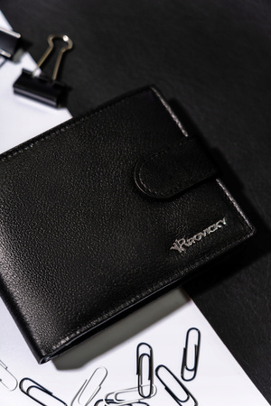 Große geräumige Herren Geldbörse aus echtem Leder – Rovicky