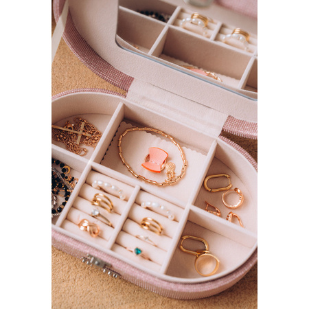 Lachsfarbene Schmuckschatulle mit Schnappverschluss – Peterson