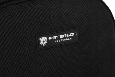 Sportlicher, geräumiger Rucksack in Schwarz mit Außentaschen – Peterson