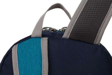 Leichter Wanderrucksack mit Reißverschlusstaschen – Peterson