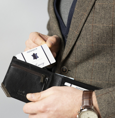 Herren Geldbörse Querformat mit silbernem Akzent aus Glattleder – Rovicky