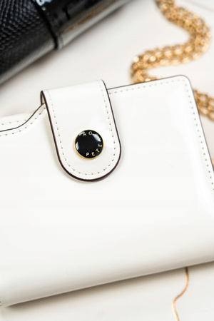 Geräumige Damen Geldbörse aus Öko-Leder – Peterson