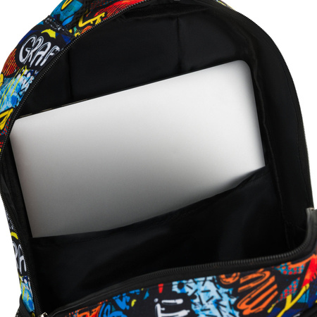 Peterson Jugendlicher Rucksack für die Schule aus Polyester mit einem Graffiti-Muster