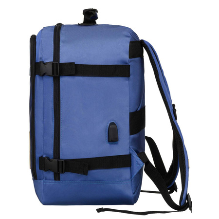 Reiserucksack aus wasserabweisendem Polyester in Blau mit verstellbaren Schultergurten – Peterson