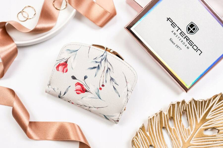 Kleine Damen Geldbörse aus Öko-Leder – Peterson