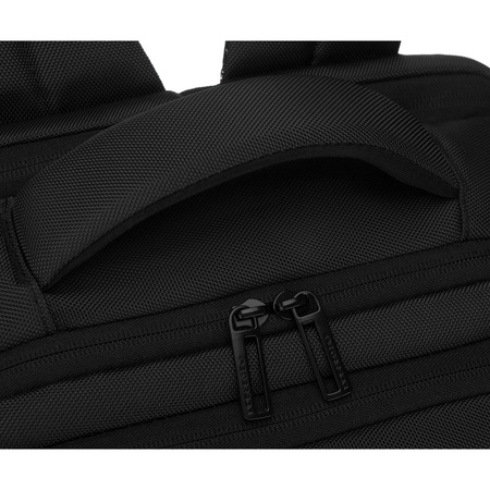 Reise-Rucksack aus Polyester in Schwarz mit Laptopfach - Peterson