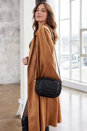 Klassische Damen Umhängetasche aus Echtleder – Peterson