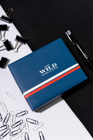 Große Herren Geldbörse aus Leder mit Reißverschluss – Always Wild