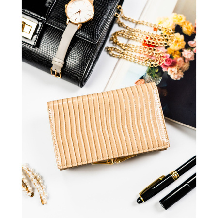 Beige Damen-Geldbörse aus Natur- und Öko-Leder mit gerippter Textur - Peterson