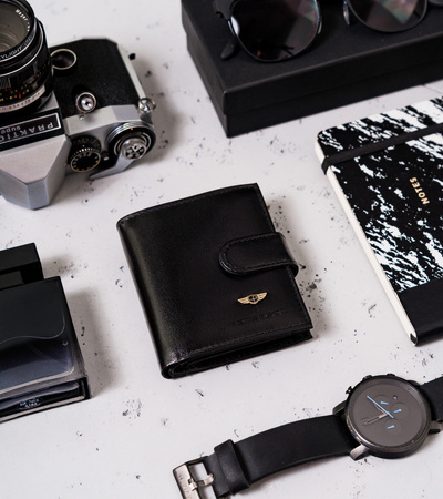 Kompakte Herren Geldbörse für Karten mit RFID Protect – Peterson