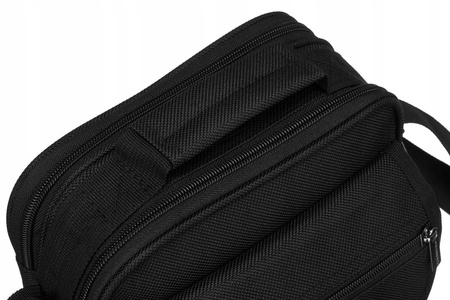 Kompakte Herren Umhängetasche aus Polyester – Peterson